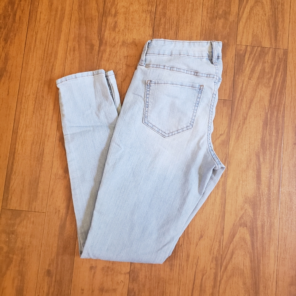 Mid rise super skinny